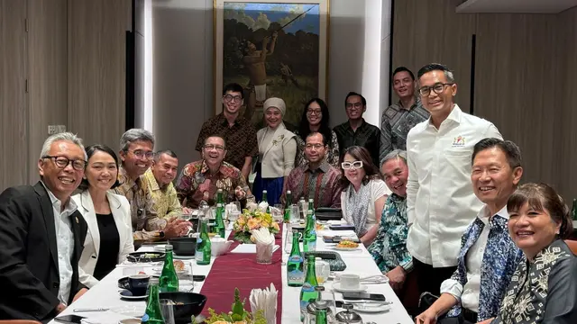 Ketum Kadin Indonesia 2024-2029 Anindya Bakrie melakukan safari kepada sejumlah menteri dan wakil menteri yang baru dilantik di Kabinet Merah Putih.