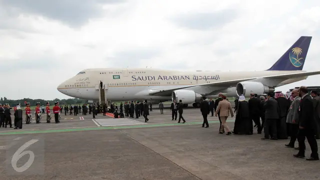 Penampakan Pesawat Kerajaan Arab Saudi Saat Tiba di Halim