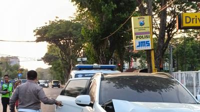 Kronologi Tabrakan Beruntun dan Tewaskan 1 Orang di Surabaya, Dipicu Pengemudi Outlander Mabuk