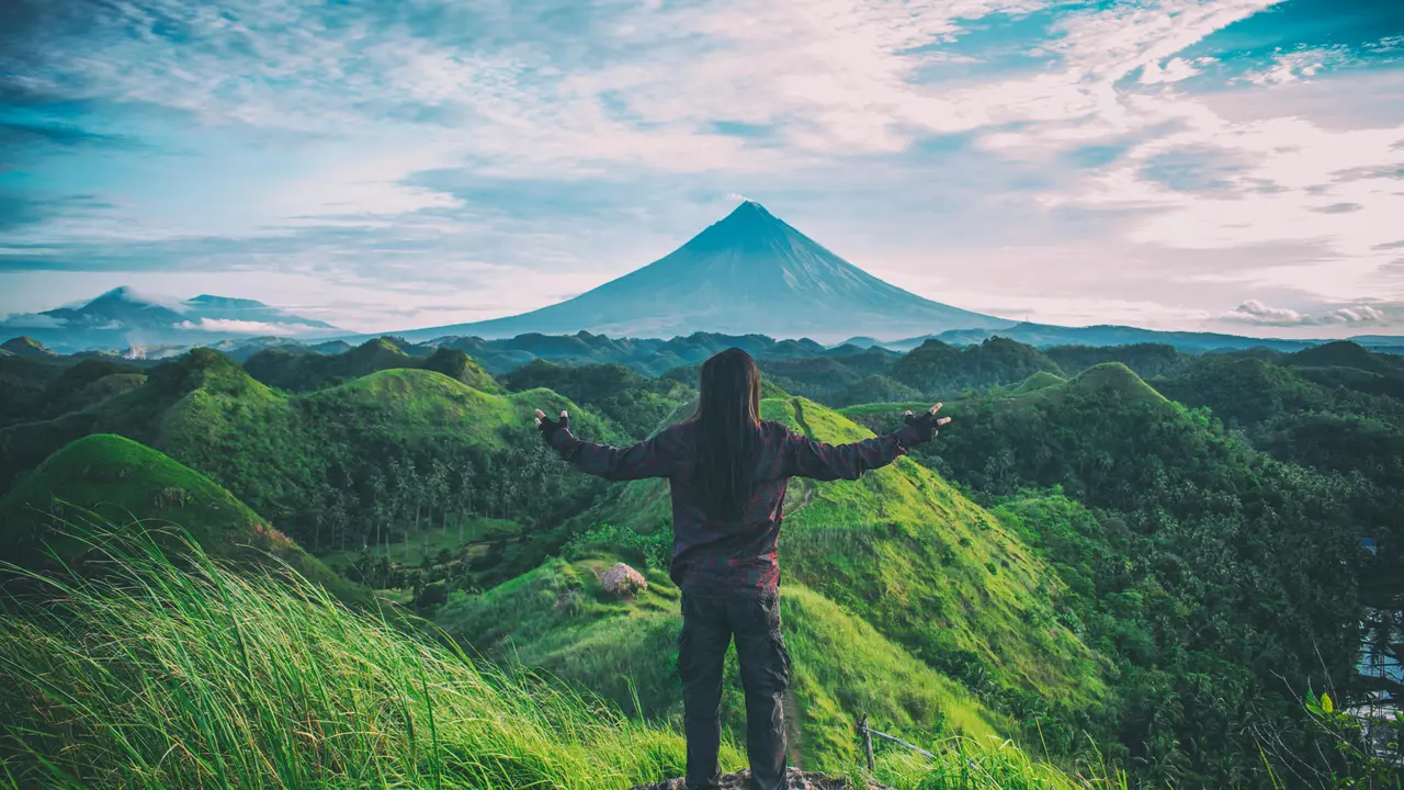 6 Tips untuk Solo Traveling yang Lebih Asyik Bagi Kamu Si Extrovert (photo by pexels.com)