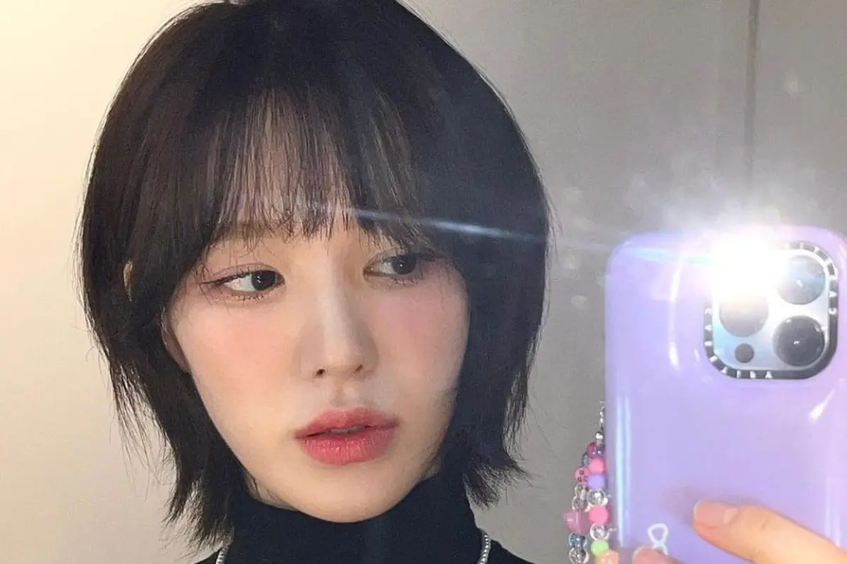 Model dan Warna Rambut yang Bikin Terlihat Awet Muda Menurut Hair Stylist