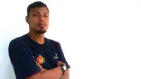 Eks bek timnas Indonesia, Bejo Sugiantoro, mengambil alih Persik setelah pelatih kepala Dwi Priyo Utomo gabung ke timnas U-16. (Bola.com/Robby Firly)