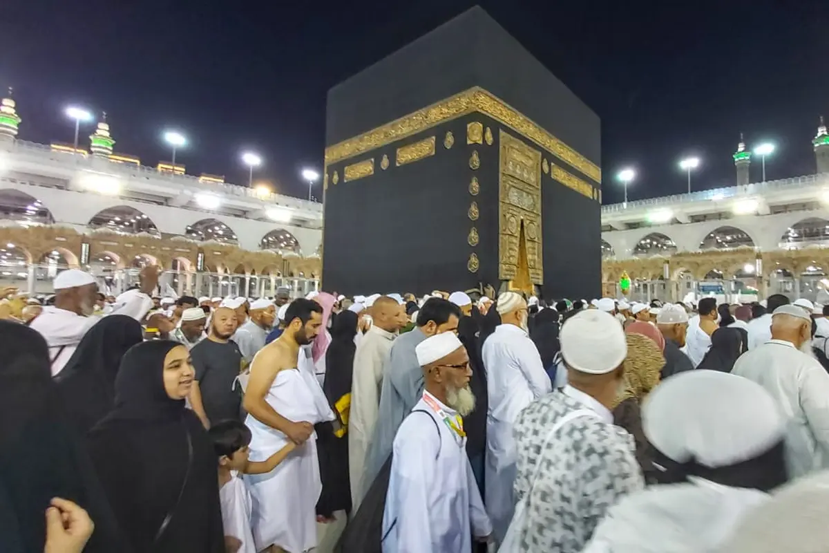 Jemaah Haji Melaksanakan Thawaf di Kakbah. Foto: Bahauddin/MCH