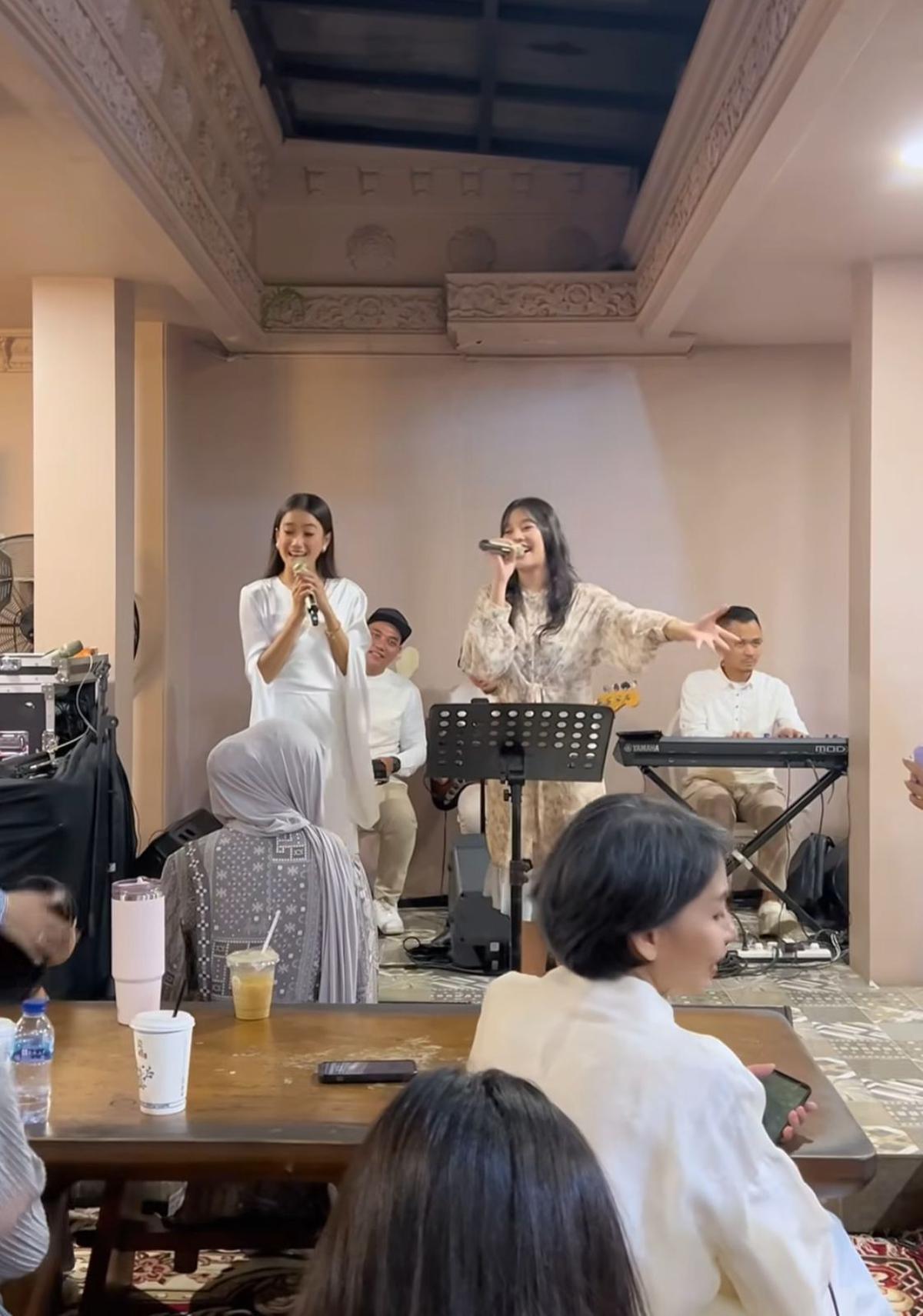 7 Potret Ulang Tahun Anang Hermansyah ke-56, Bukber dengan Keluarga dan Sahabat Artis