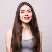 Ilustrasi Rambut Panjang Wanita (Photo by diana.grytsku on Freepik)