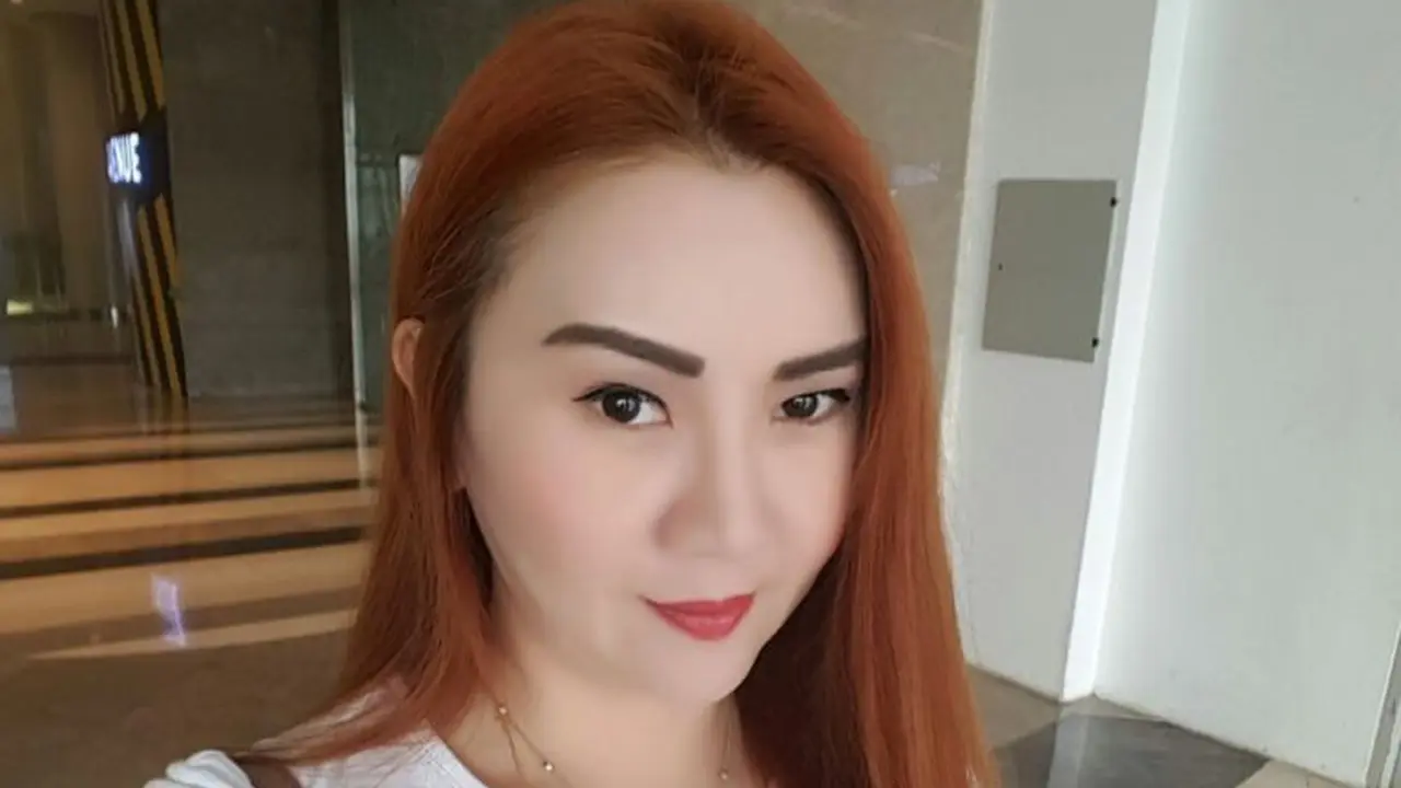 [Bintang] Poppy Maretha