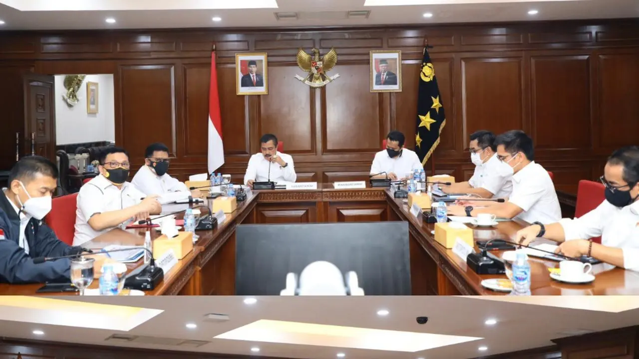 Kabareskrim Polri Komjen Agus Andrianto memberikan arahan kepada jajarannya