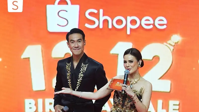 Daniel Mananta dan Astrid Tiar kembali menjadi pemandu TV Show Shopee 12.12 Birthday Sale