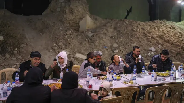 Tarawih Umat Muslim Gaza