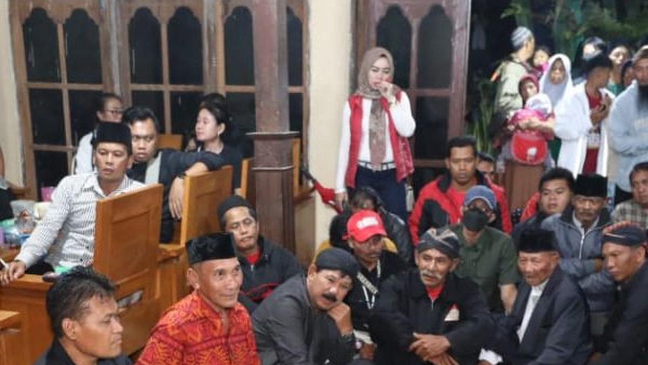 Momen Susuri Jalan Terjal dan Berkabut, Ganjar Menginap di Rumah Warga Lereng Gunung Lawu