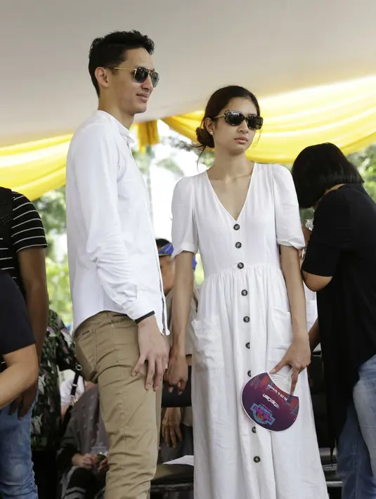 Mikha Tambayong dan Daniel Wenas