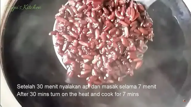 Hanya 12 Menit, Ini Cara Cepat Rebus Ketan Hitam Agar Empuk Tanpa Direndam