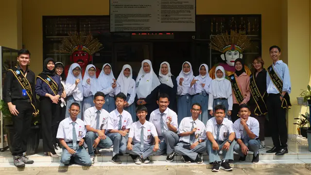 Perluas Akses Informasi Disabilitas, Duta Bahasa DKI Jakarta Lancarkan Uji Kemahiran Berbahasa Indonesia pada Siswa Tuli. Foto: Duta Bahasa DKI Jakarta.