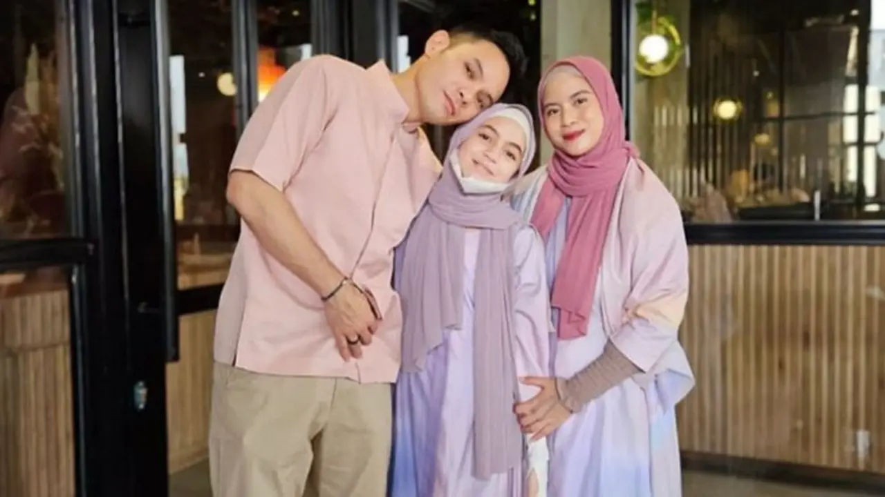 7 Potret Terbaru Sienna Putri Ben Kasyafani dan Marshanda yang Kini Mantap Tampil Berhijab