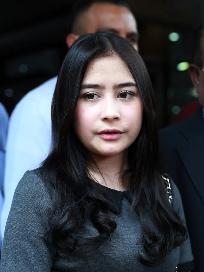 Prilly Latuconsina