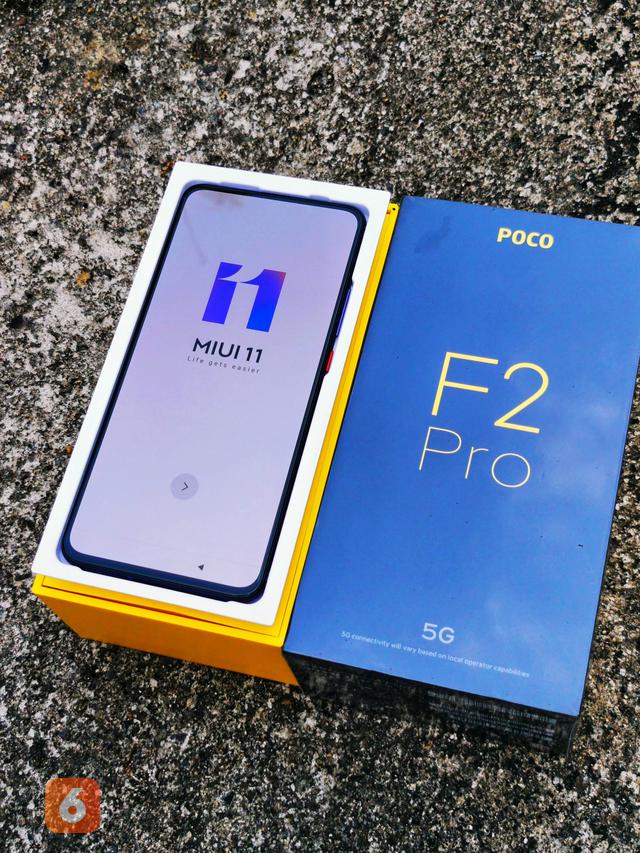 Poco F2 Pro - Boks dan Unit.