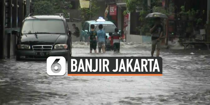 VIDEO: Banjir Mulai Menggenangi Perumahan di Jaksel