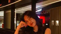 Mengenal Elena Juniasari, Bintang Muda yang Bersinar Lewat Film Sebelum Kita Saling Melupakan