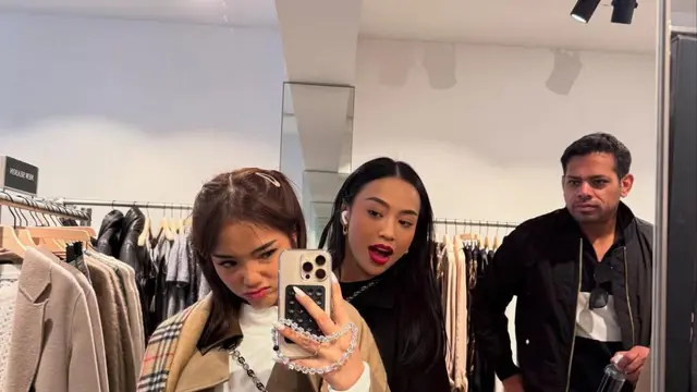 Potret Fuji Mirror Selfie Selama Liburan di Jepang (credit: https://www.instagram.com/fuji_an/).