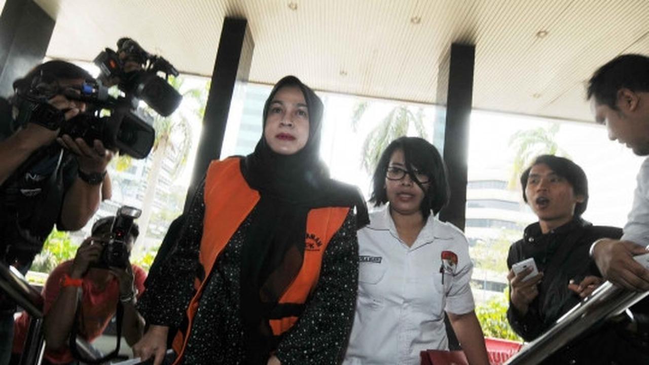 Istri muda Gubernur Gatot Pujo Nugroho kembali diperiksa KPK
