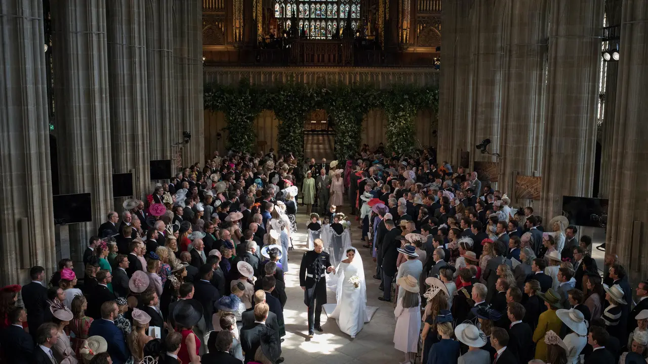 Suka Cita Warga Inggris Sambut Pernikahan Pangeran Harry - Meghan Markle