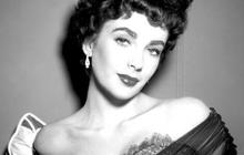 Ketika Elizabeth Taylor menjelma Barbie