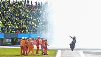 Girangnya Fabio Quartararo Merayakan Gelar di Kandang Valentino Rossi: Ini Hal Terindah!