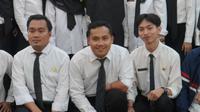 Rahmat (tengah) CPNS Penyandang Disabilitas yang menilai Moderasi Beragama di Kemenag Sejalan dengan Nilai Inklusi. Foto: Kemenag.