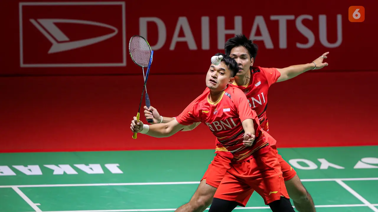 Foto: Momen Haru Daniel Martin setelah Juarai Indonesia Masters 2024 Bareng Leo Carnando, Persembahkan Kemenangan untuk Mendiang Ayah
