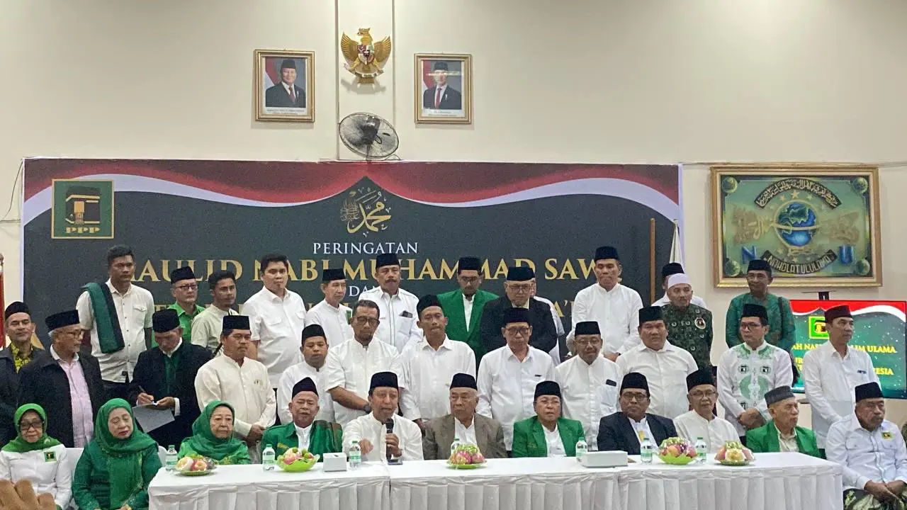 Forum Musyawarah Nasional Alim Ulama dan Silaturahmi Nasional (SILATNAS) Ulama’il Ka’bah ke-1 digelar di Pondok Pesantren (Ponpes) KHAS Kempek, Cirebon, Jawa Barat, Senin (8/9/2025) (Istimewa)