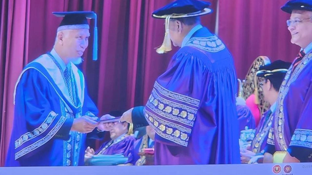 Raih Gelar Sarjana, 78 Penerima Beasiswa Sleman Pintar Universitas Amikom Sukses Wisuda