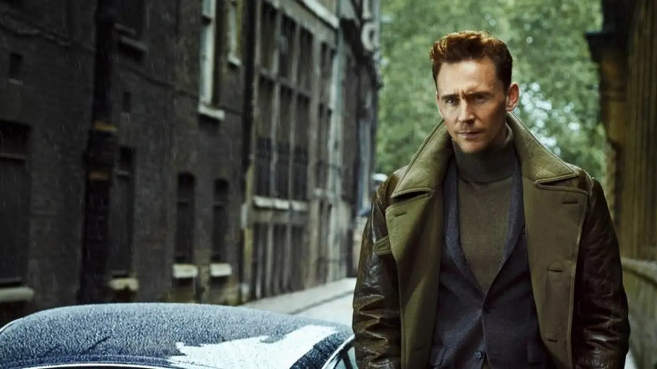  Tom Hiddleston