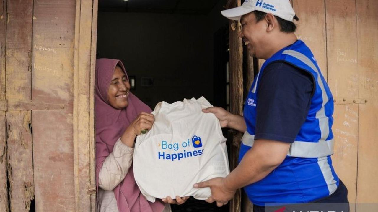 Program Bag of Happiness Human Initiative Jangkau 100 Ribu Penerima Manfaat