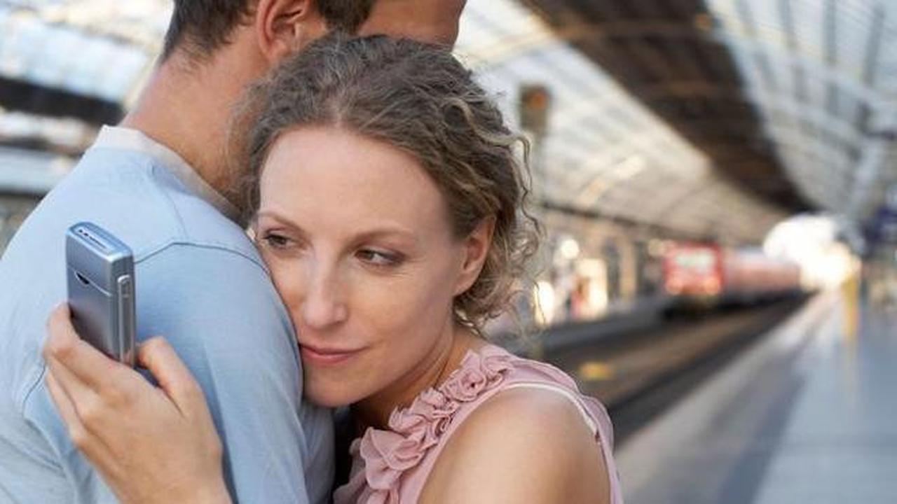 Waspada, Wanita Mungkin Selingkuh Bila Lakukan 7 Hal Ini