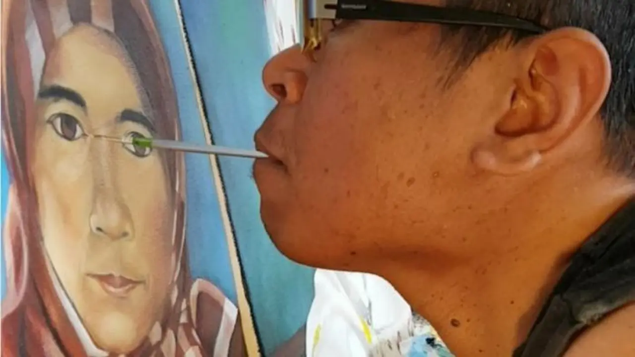 Faisal Rusdi akhirnya mewujudkan cita-citanya untuk melakukan pameran tunggal (Cucu Saidah)