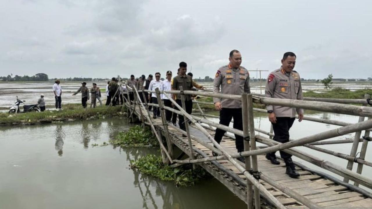 Polda Metro Jaya Perkuat Ekonomi Masyarakat dengan Pembangunan Jembatan di Bekasi