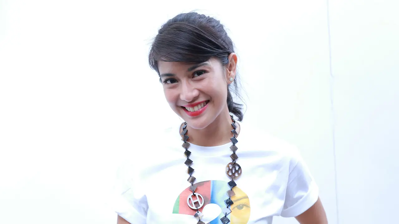 [Bintang] Dian Sastrowardoyo