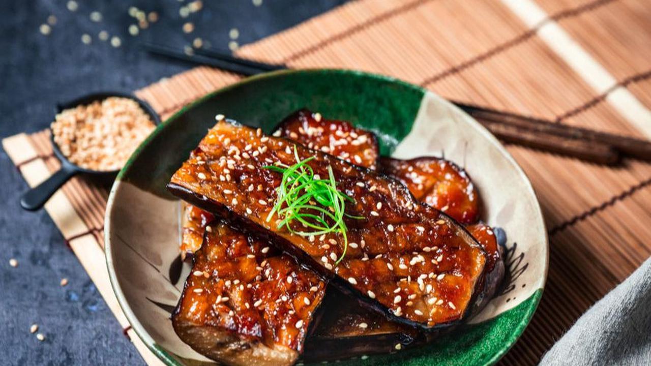 1. Terong Bakar Bumbu Kecap
