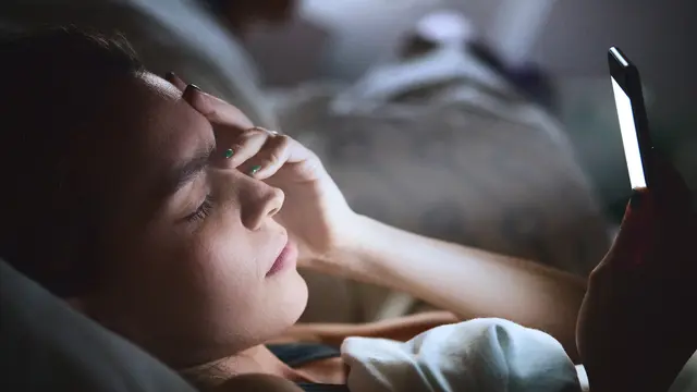 Sering terpapar cahaya malam