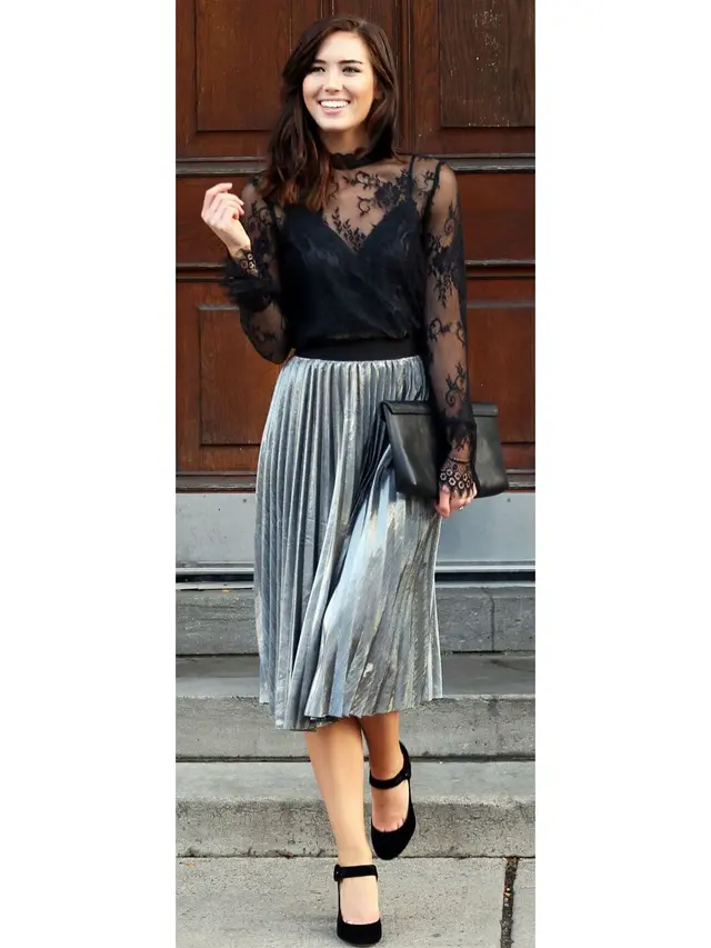 [Bintang] Semi Transparan, Simak Sederet Cara Pakai Sheer Top Biar Tampak Elegan