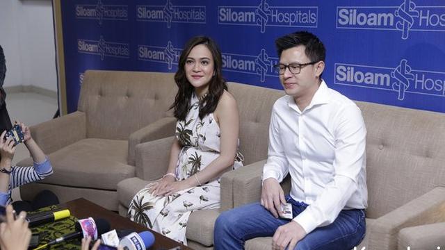 7 Potret Terbaru Shandy Aulia Usai Melahirkan, Tetap Tampil Menawan