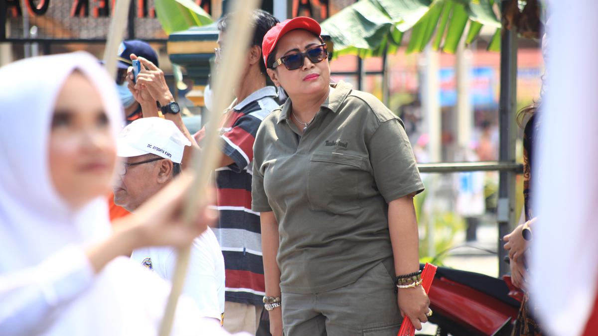 Profil Bupati Gunungkidul, Pernah Lempar Asbak ke Penipu hingga Sebut Monyet semakin Cerdas