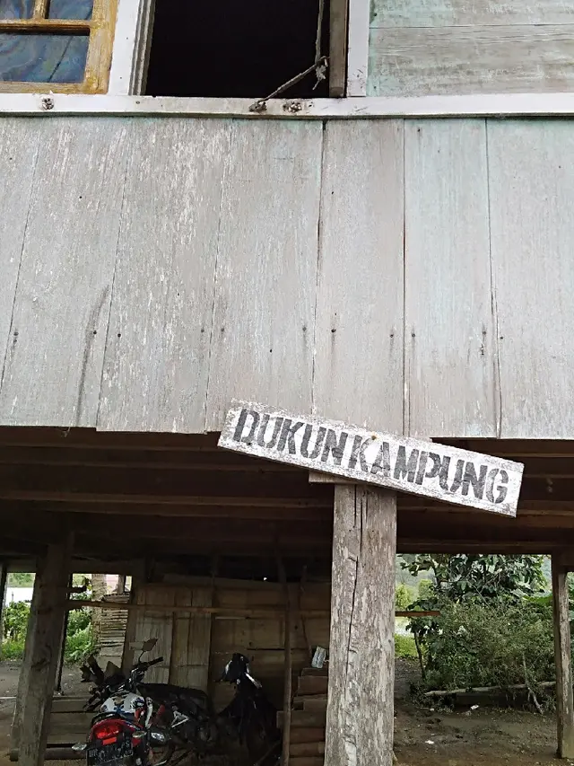 Dukun Kampung Jambi