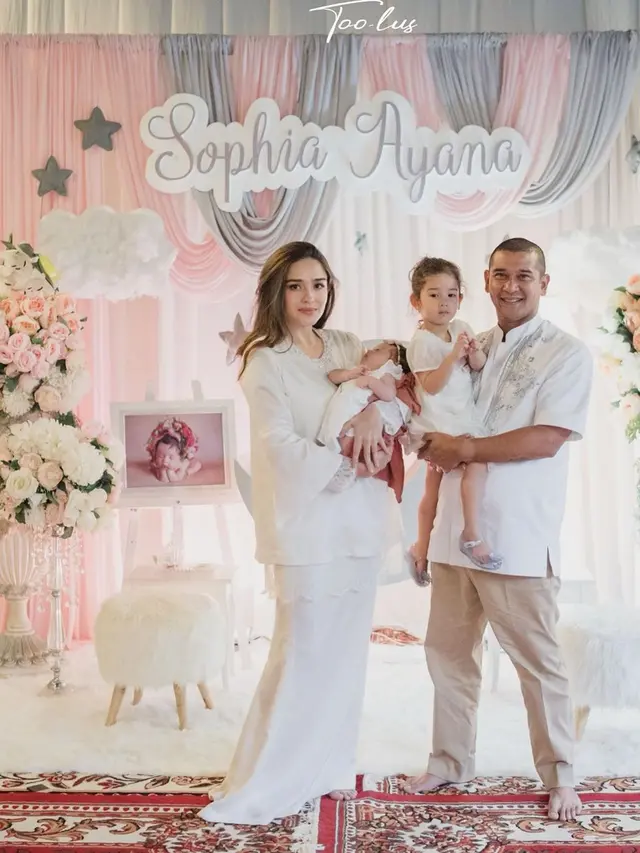 Momen Akikah Anak Kedua Yasmine Wildblood (sumber: instagram/yaswildblood)