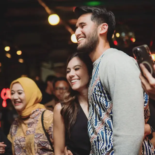 7 Potret Ulang Tahun Sabda Ahessa, Wulan Guritno Ketemu Calon Mertua