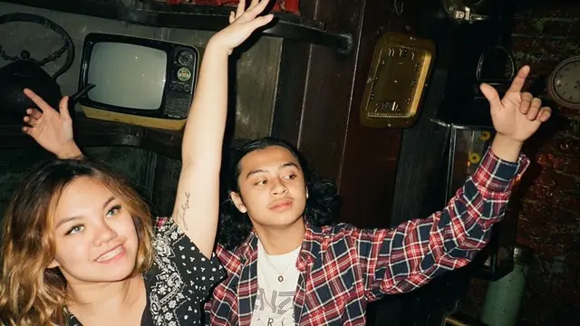 Potret Kenangan Mesra Bastian Steel dan Shafa Harris. (Sumber: Instagram/bastiansteel)