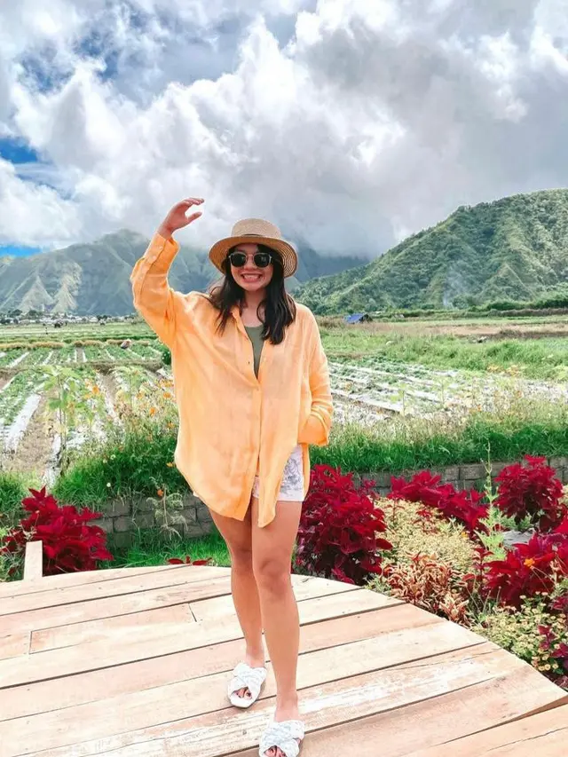 7 Penampilan Terbaru Amel Carla Tunjukkan Tubuh Makin Langsing usai Berat Badan Turun 13 Kg