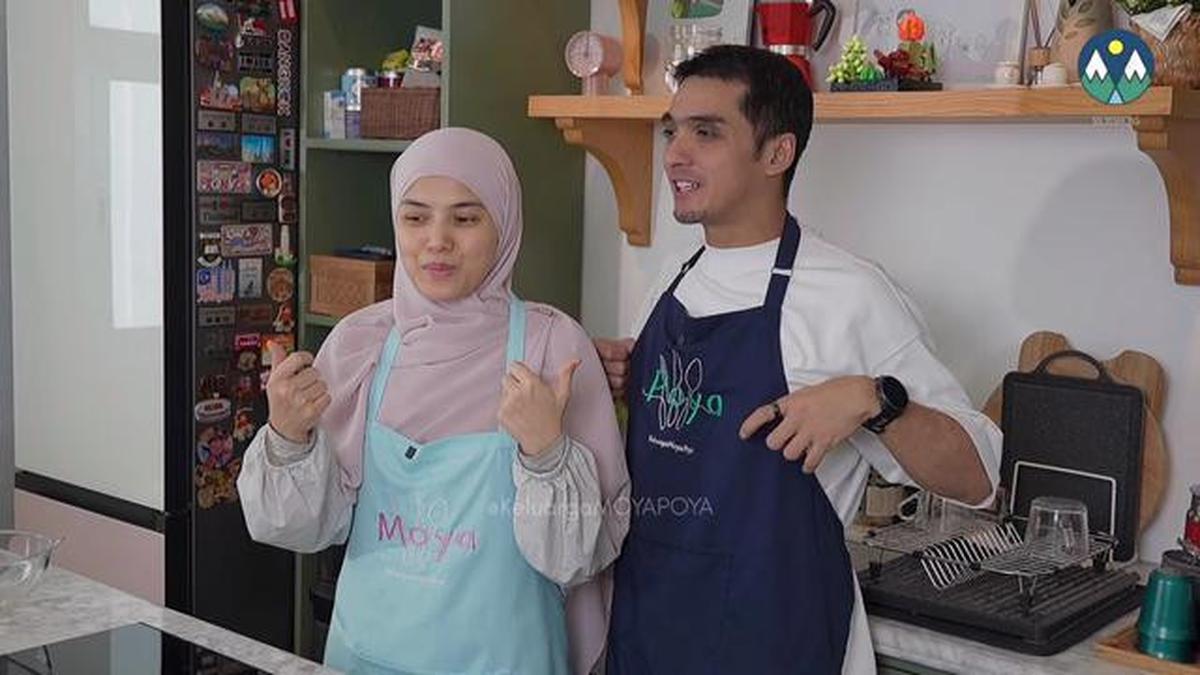 7 Potret Dapur Rumah Ricky Harun dan Herfiza, Perpaduan Modern dan Natural