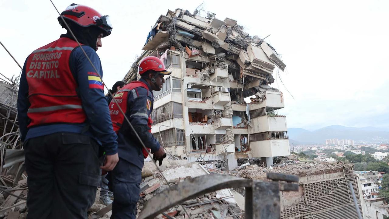 FOTO: Gempa Kembar Terbesar Seabad Luluhlantakkan Wilayah Caracas Venezuela