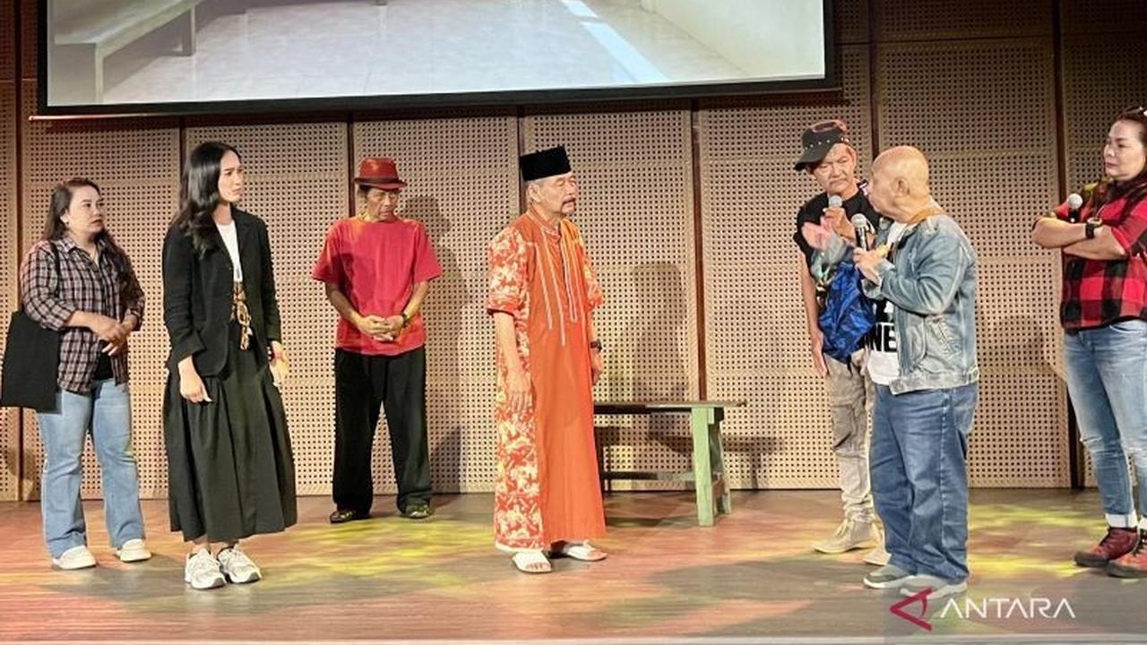 Oplet Robet Gagas Pertunjukan Betawi Modern, Tetap Jaga Akar Budaya